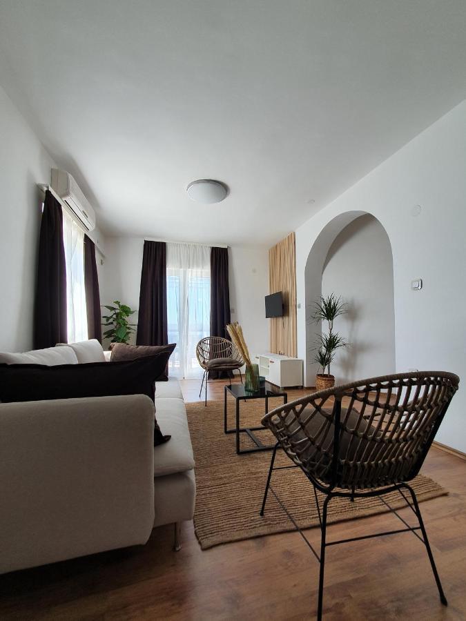 Apartmani Masline Jasenice  Exterior photo